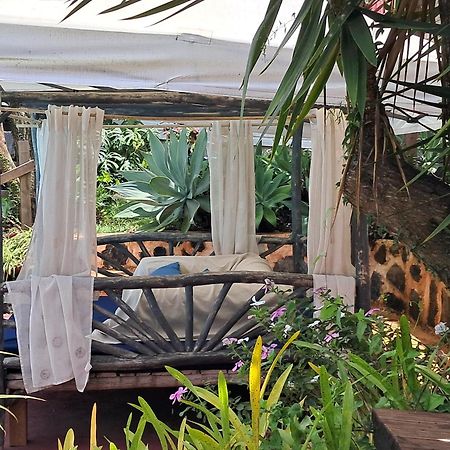 Les Bungalows De La Kazouale แซ็งต์-เลอ ภายนอก รูปภาพ